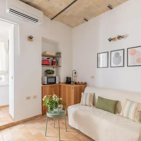 Apartment Iflat Quiet & Cozy A Few Steps From Vatican